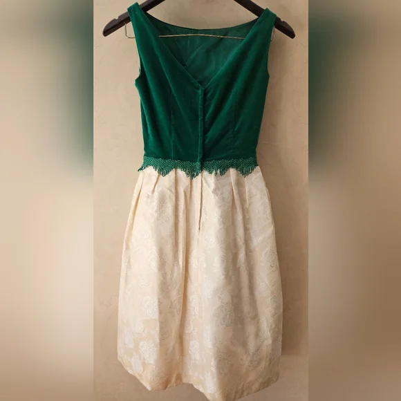 Vintage 60's Party Dress Velvet Green Bodice Ivory Fut & Flare Net Lined - Picture 5 of 8